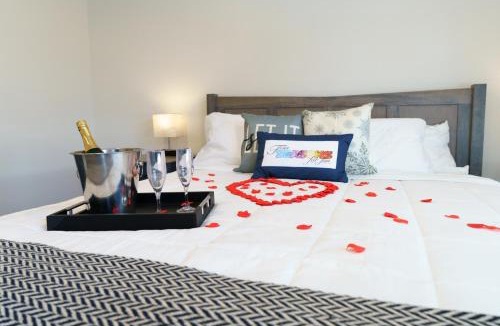 Lakeville Bed & Breakfast | Four Seasons For Fun Bed & Breakfast