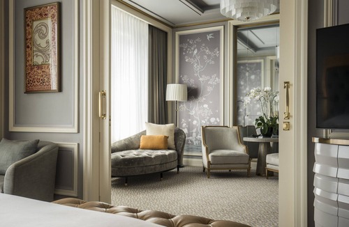 Senayan Hotel | Four Seasons Hotel Jakarta