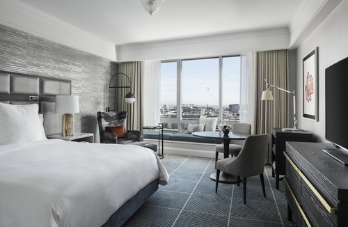 Union Square Hotel | Four Seasons Hotel San Francisco