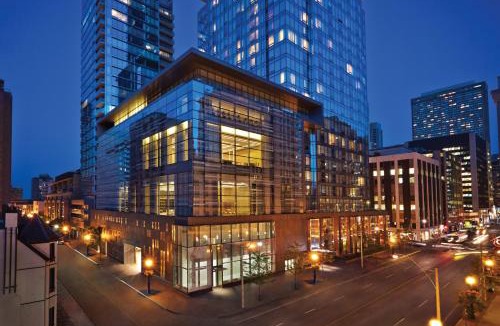 Yorkville Hotel | Four Seasons Hotel Toronto