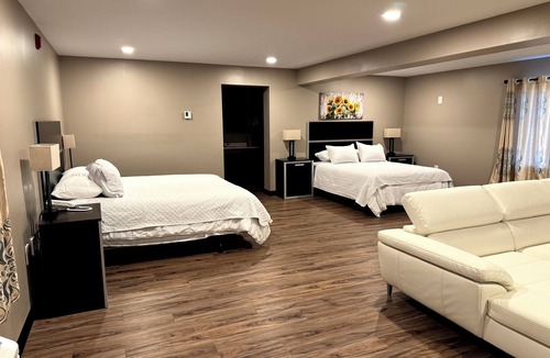 Gallipolis Ferry Hotel | Four Seasons Inn