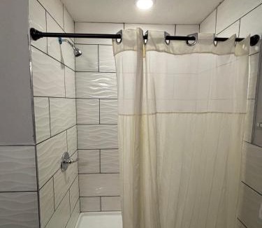 Mount Vernon Hotel | Four Seasons Lodging