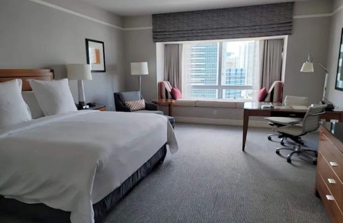 Brickell Hotel | Four Seasons Studio - Privately Owned Unit