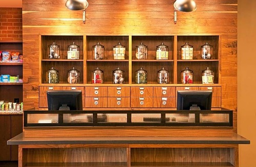 Saginaw Hotel | Four Points by Sheraton Saginaw