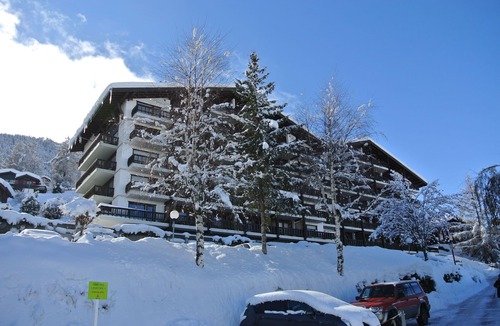 Saint-Pierre-de-Clages Apartment | Four Valleys Haute Nendaz Valais nice apartment with swimming pool CH