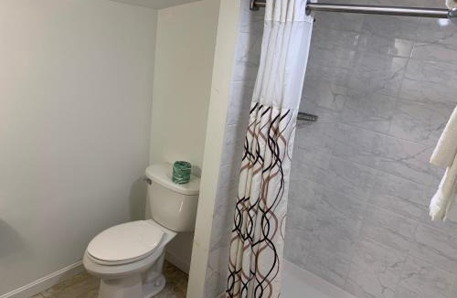 Manchester Center Hotel | Four Winds Country Motel