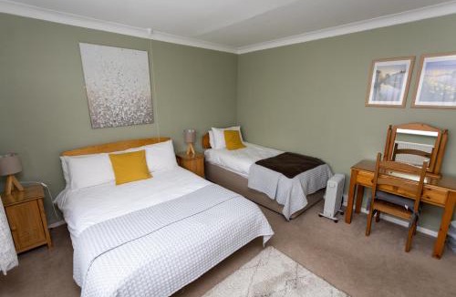 March Bed & Breakfast | Fourwinds B&B