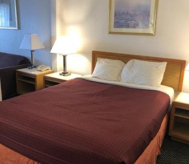 Depoe Bay Hotel | FourWinds INN