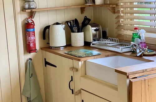 March Bed & Breakfast | Fourwinds Leisure