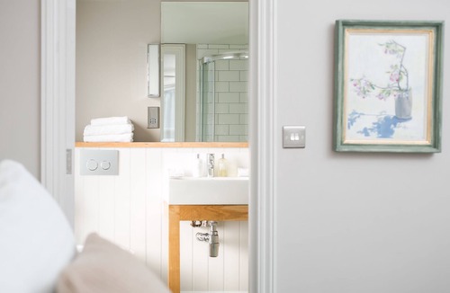 Village Hotel | Fox and Grapes