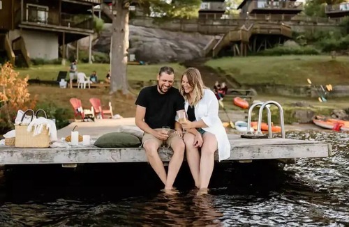 Gravenhurst Resort | Fox Chalet at Granite Ridge