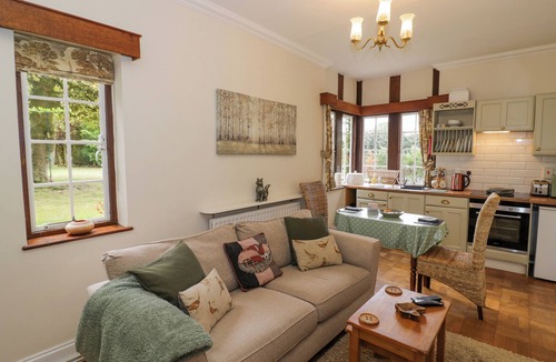 Droitwich Cottage | Fox Cottage