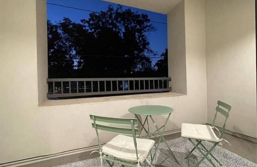Chico House | Fox Cove 1