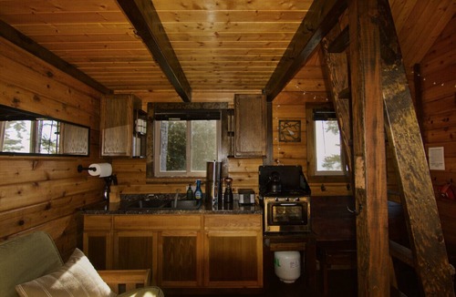Seward Cabin | Fox Den Cabin at Granite Point