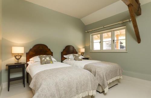 Child Okeford House | Fox Ditch