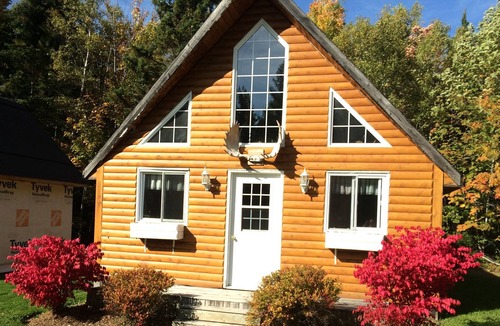 Wallace Cottage | Fox Harbour Wilderness Lodge
