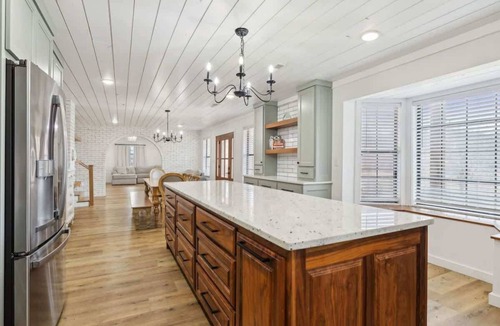 Lawrenceburg House | Fox Haven Retreat-Modern Cabin- Acres of priv land