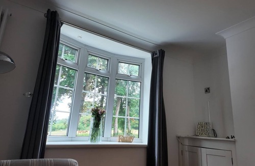 Hayes and Coney Hall House | Fox Lane Farm Cottage