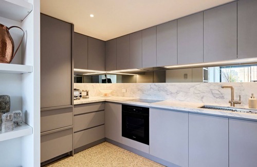Elizabeth Bay Apartment | Fox on Macleay is a Two Bedroom Apartment