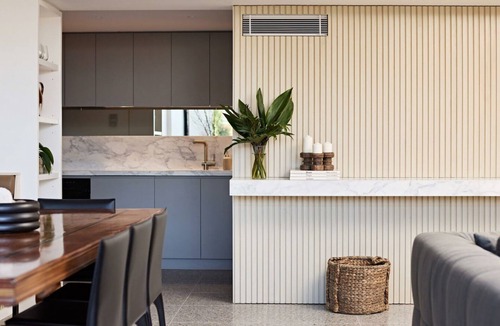 Elizabeth Bay Apartment | Fox on Macleay is a Two Bedroom Apartment