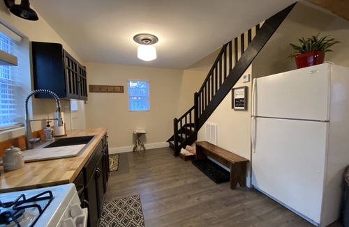 Bridgeton Townshp Cottage | Fox Ridge Cottage! Pets welcome!