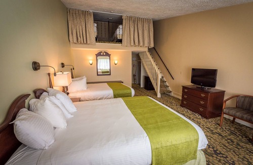 North Conway Hotel | Fox Ridge Resort