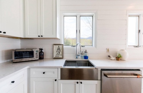 Jewett House | Fox Run Escape: Getaway w/Sunset Views & Firepit