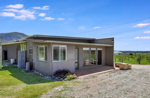 Fordwich House | Fox's Den at Milbrodale Estate