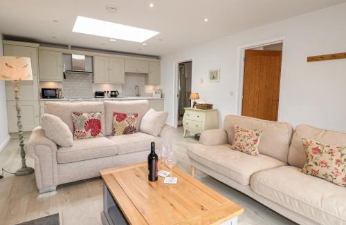 Fareham House | Fox's Den