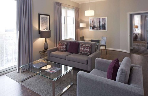 Midtown Hotel | Fox Theatre Next Door | Rooftop Fitness + Dining