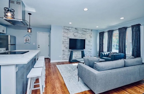 St. Charles House | Fox Valley Farmhouse Overlooking The Fox River!