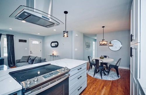 St. Charles House | Fox Valley Farmhouse Overlooking The Fox River!