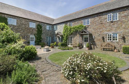 Gorran House | Foxes Den