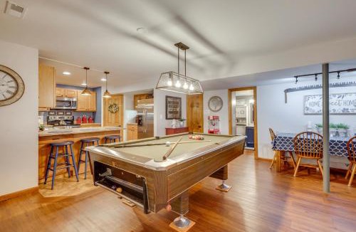 Troy Apartment | 'Foxes Den' w/Hot Tub, Pool Table & Fire Pit!