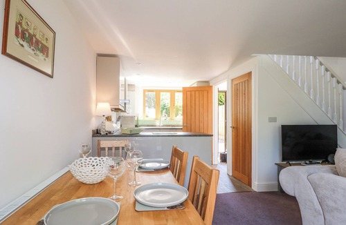 New Forest District Cottage | Foxes Earth
