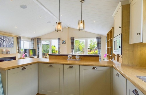 Ryde House | Foxes Heart, Roebeck