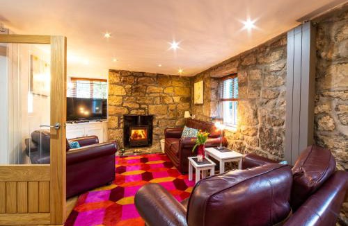 Chepstow House | Foxes Reach - Hw7421