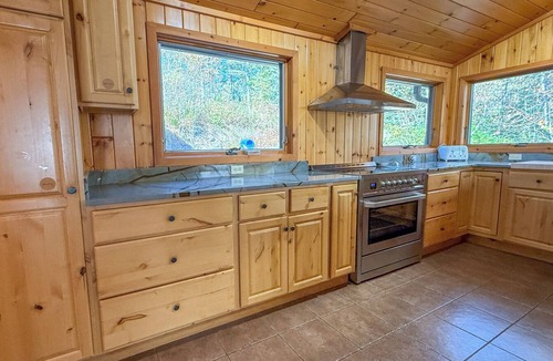 Lutsen House | Foxfire and Fox Cove - Cascade Beach Road - Lake Superior - Lutsen, MN