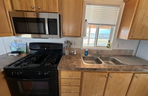 La Grande House | Foxhill Haven Extended Stay Home
