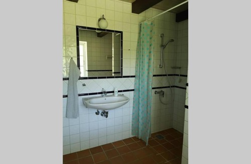 Ugledige House | Foxhouse