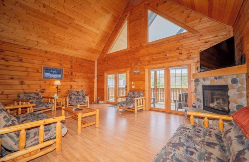 Warrens Cabin | Foxtail Lodge - Warrens Retreat