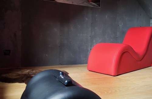 Le Petit-Quevilly House | Foxyroom - Kinky loveroom 5 min from Rouen