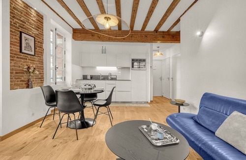 Saint-Georges Apartment | Frère Jacques - Appt situé plein centre