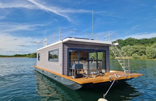 Eclaron-Braucourt-Sainte-Liviere Boat Rental | Boating on Lac du Der - Nuisance - Navigation without a permit