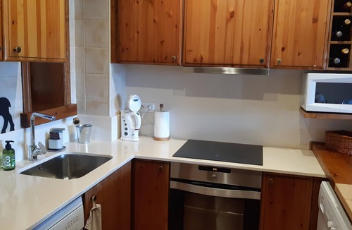 Angoustrine Apartment | Apartment 'Infinity View Duplex - Cerdagne' with Mountain View, Shared Pool and Wi-Fi