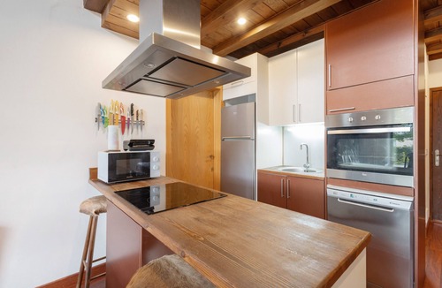 Angoustrine House | Independent House in Angoustrine