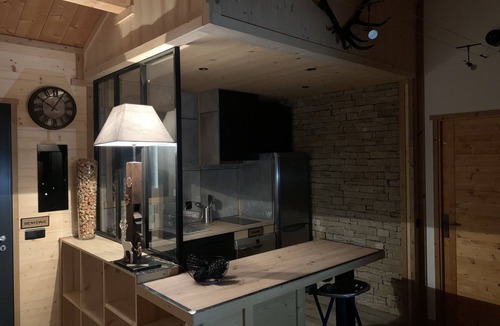 Angoustrine Apartment | Cosy mountain apartment
