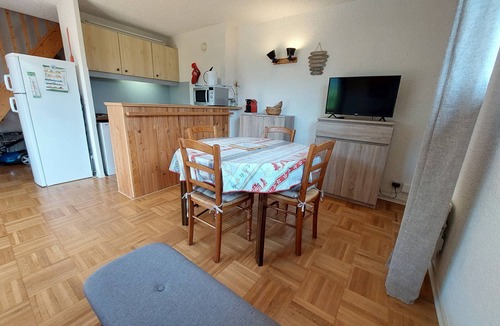 Autrans Apartment | Beautiful duplex for 6, slopeside with parking