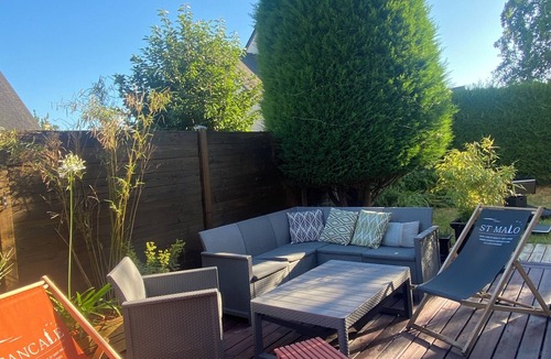 Chateauneuf-d'Ille-et-Vilaine House | House in a quiet environment near the Rance Pet Friendly🐾