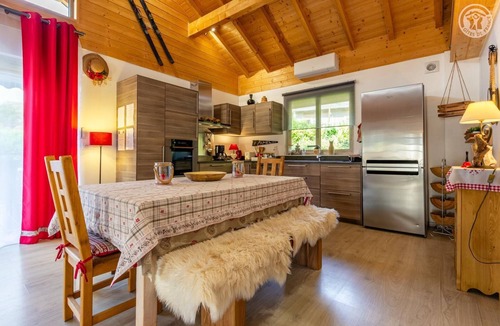 Coise-Saint-Jean-Pied-Gauthier House | THE COUNTRY COTTAGE